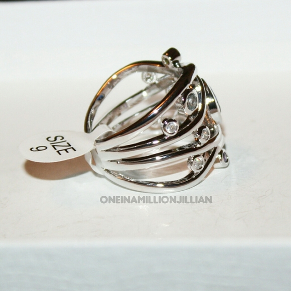 Wide Band Fashion Statement Ring - Picture 4 of 6